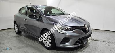 Renault Clio 2023 1.0 TCe Joy