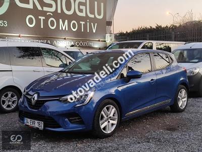 Renault Clio 2021 1.0 TCe Touch