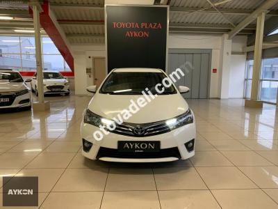 Toyota Corolla 2016 1.6 Advance