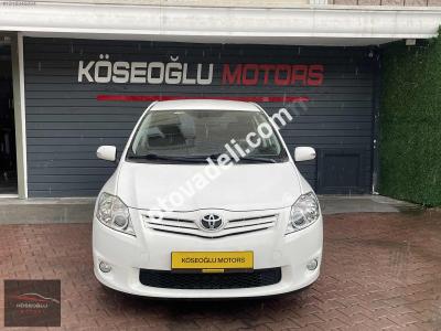 Toyota Auris 2011 1.6 Comfort Extra