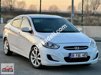 Hyundai Accent Blue 2017 1.6 CRDI Mode Plus