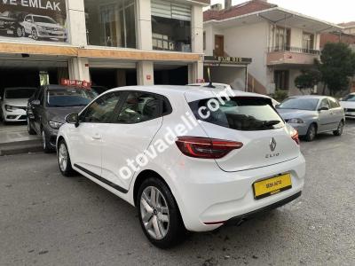 Renault Clio 2023 1.0 TCe Joy