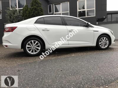 Renault Megane 2021 1.5 Blue DCI Touch