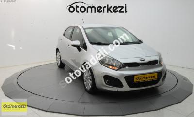 Kia Rio 2013 1.4 CRDi Fancy