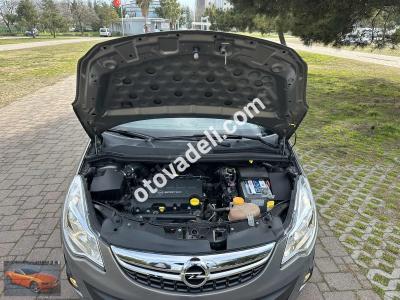 Opel Corsa 2012 1.4 Twinport Enjoy