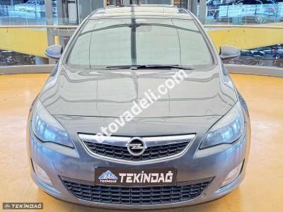 Opel Astra 2012 1.3 CDTI Sport